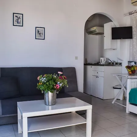 Francesca Ii Mykonos Town